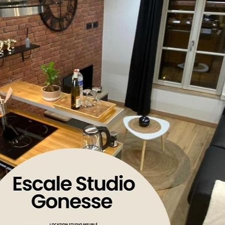 Escale Studio 21M Aeroport Cdg Parc Expo Asterix Gonesse Zewnętrze zdjęcie